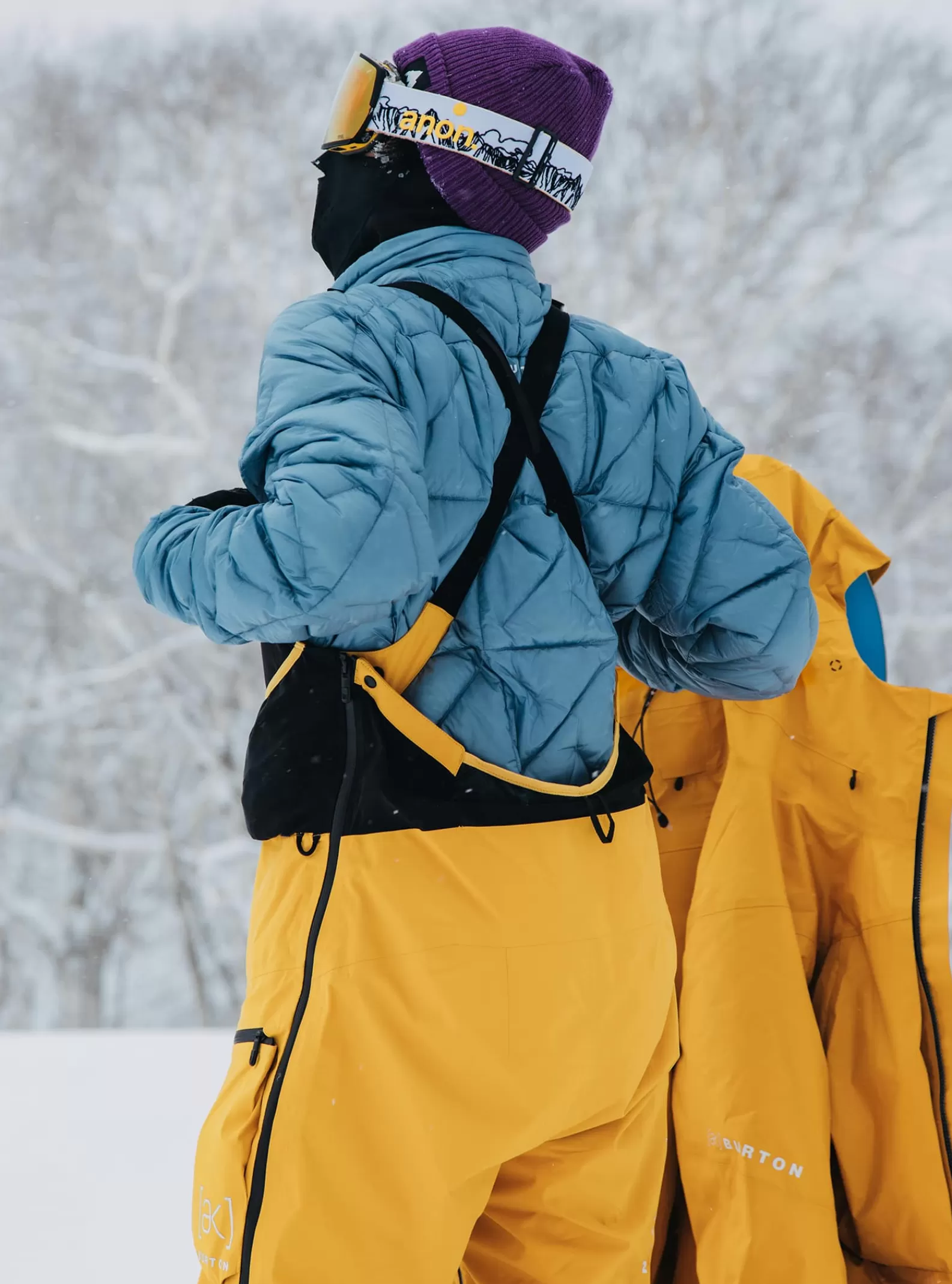Burton Men's [ak] Tusk GORE-TEX PRO 3L Hi-Top Bib Pants< Snow Pants & Bibs