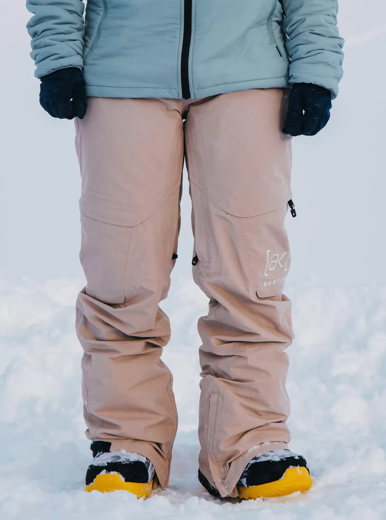 Burton Women's [ak] Summit GORE-TEX 2L Pants (Short)<Women Snow Pants & Bibs