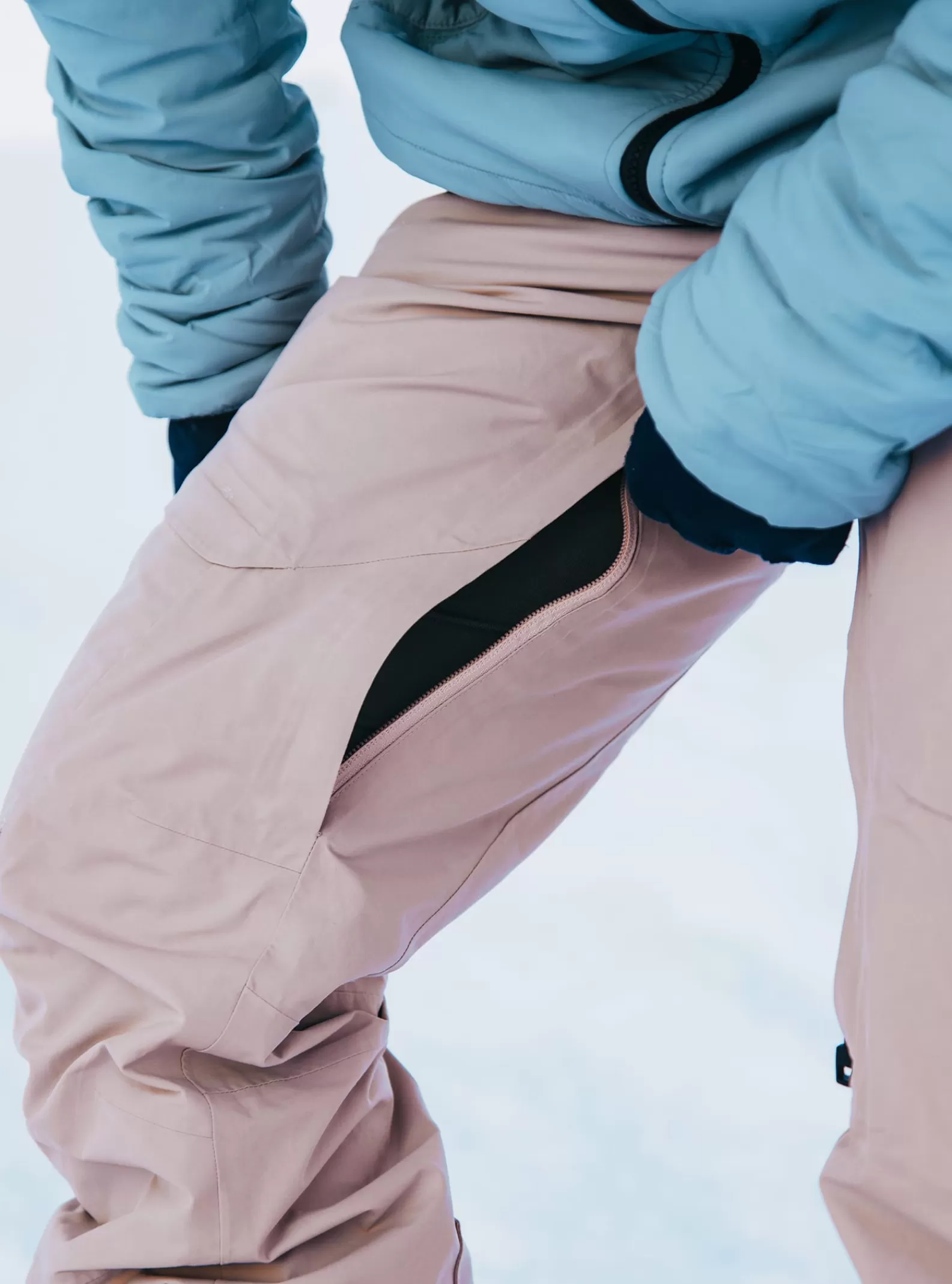 Burton Women's [ak] Summit GORE-TEX 2L Pants (Short)<Women Snow Pants & Bibs